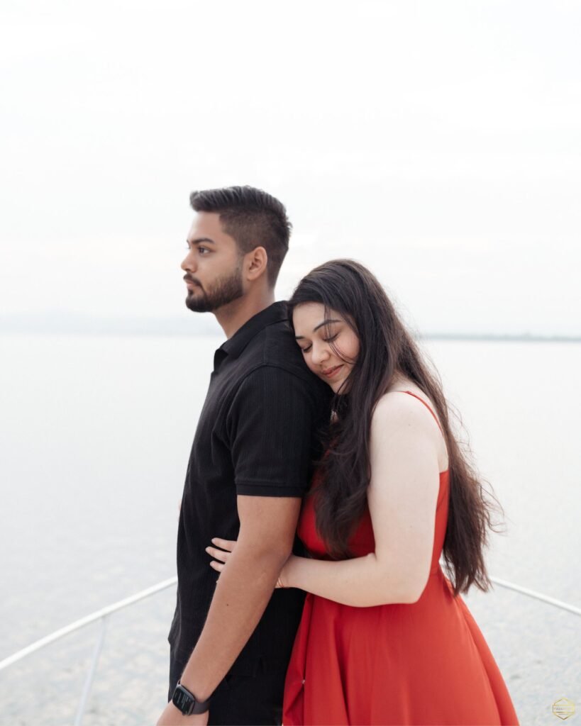 Goa beach and yacht pre-wedding shoot by Pavan Soni 9